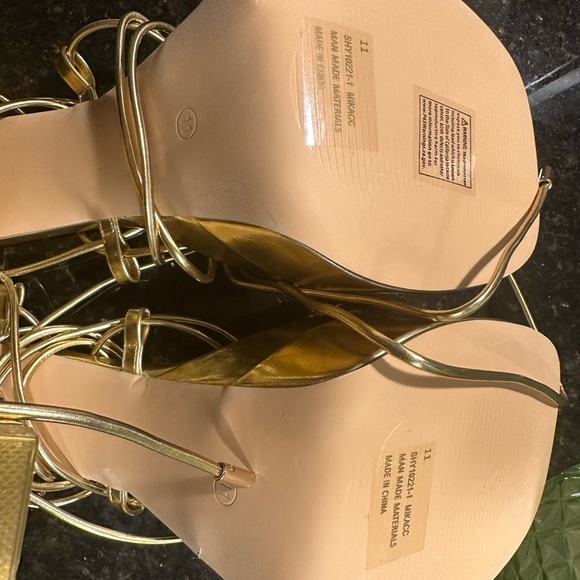 Gold Platform Lace-Up Block Heels • Size 11 - Picture 7 of 7